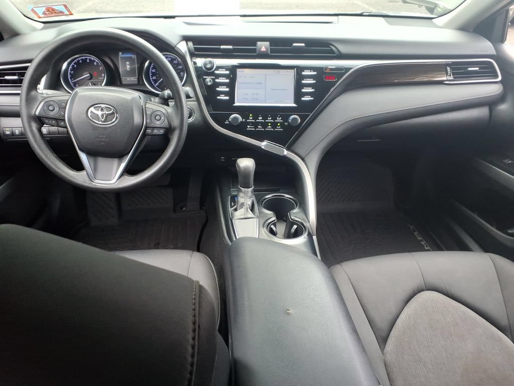 Used 2019 Toyota Camry LE w/ Convenience Package FWD image 15