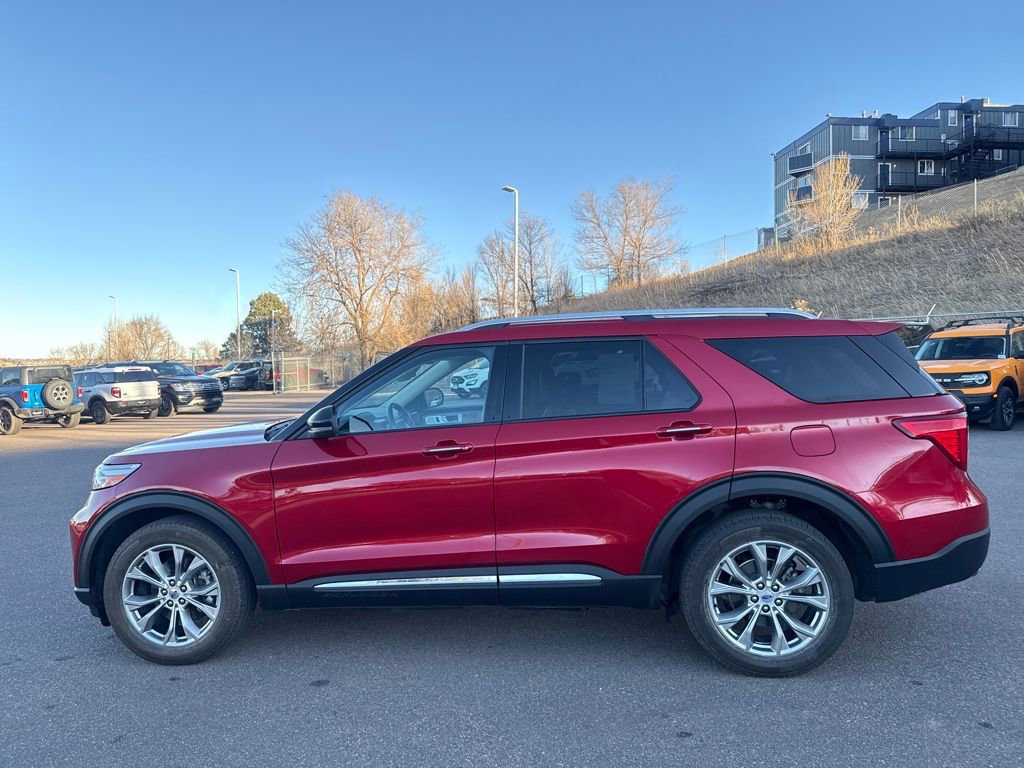 Certified 2023 Ford Explorer Limited w/ Limited Technology Package image 2