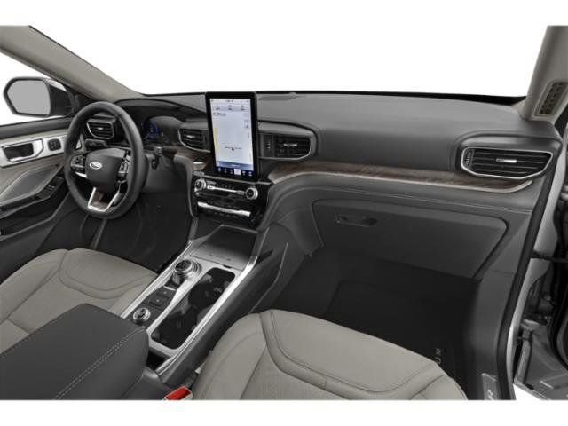 Certified 2023 Ford Explorer Platinum w/ Technology Package AWD/4WD image 15