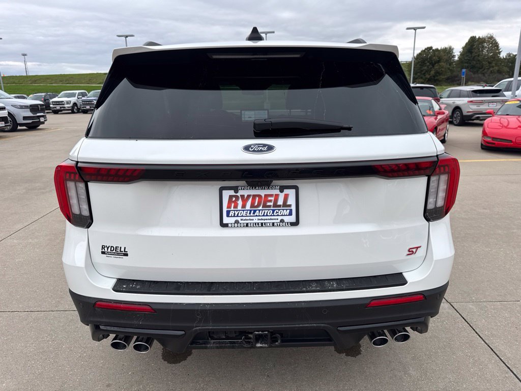 Certified 2025 Ford Explorer ST AWD/4WD image 34
