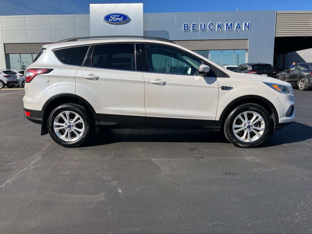 Certified 2018 Ford Escape SE w/ SE Sync 3 Package image 6