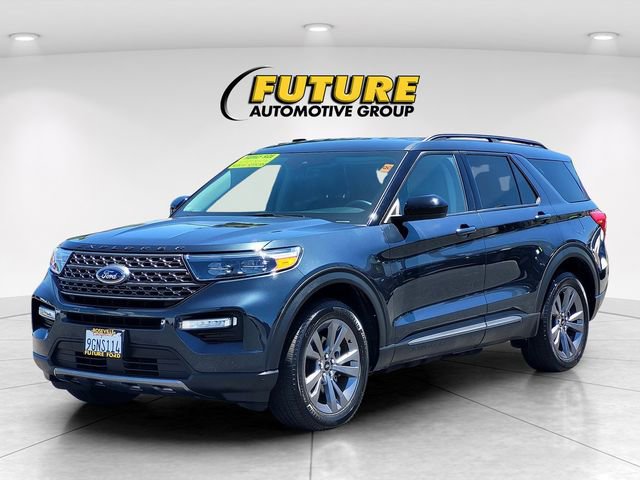 Certified 2023 Ford Explorer XLT w/ Equipment Group 202A AWD/4WD image 8