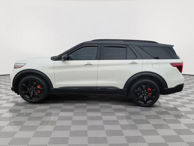 Certified 2020 Ford Explorer ST w/ ST Street Pack AWD/4WD image 2