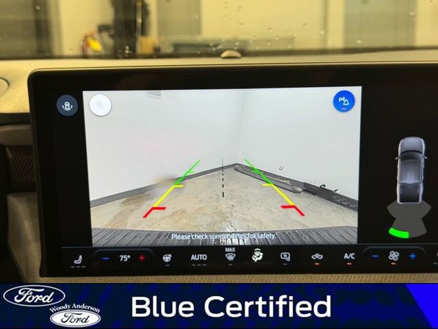 Certified 2025 Ford Maverick XLT w/ XLT Luxury Package image 15