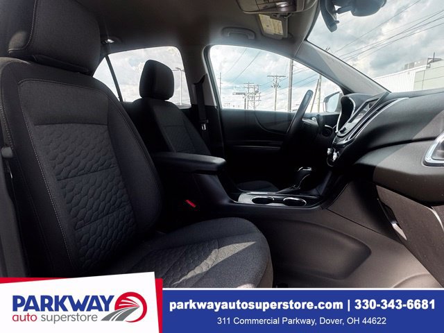 Used 2021 Chevrolet Equinox LT AWD/4WD image 18