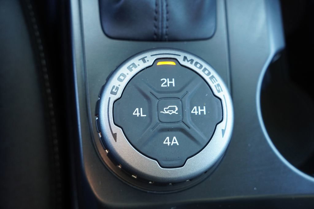 Certified 2025 Ford Bronco Badlands image 27