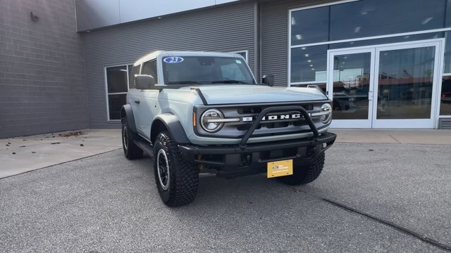 Certified 2023 Ford Bronco Big Bend w/ Sasquatch Package AWD/4WD image 3