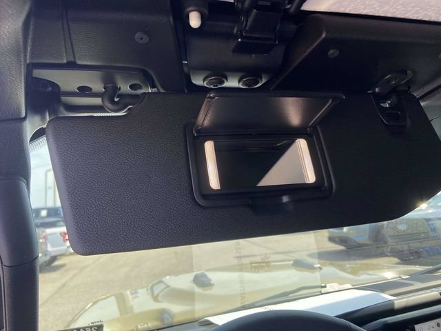 Used 2025 Jeep Gladiator Mojave AWD/4WD image 24