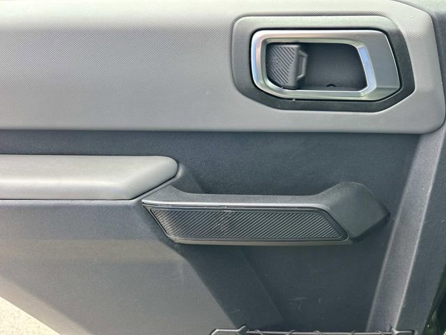 Certified 2022 Ford Bronco Base image 16