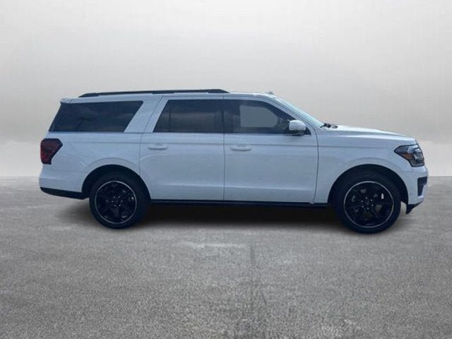 Certified 2022 Ford Expedition Max Limited AWD/4WD image 6