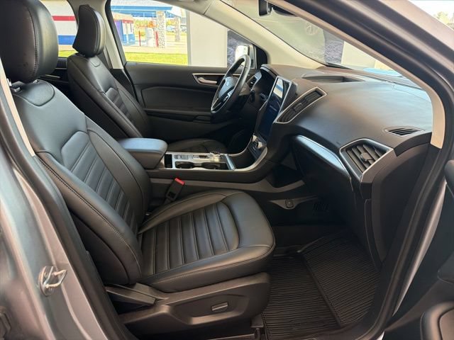 Certified 2022 Ford Edge SEL w/ Convenience Package AWD/4WD image 12