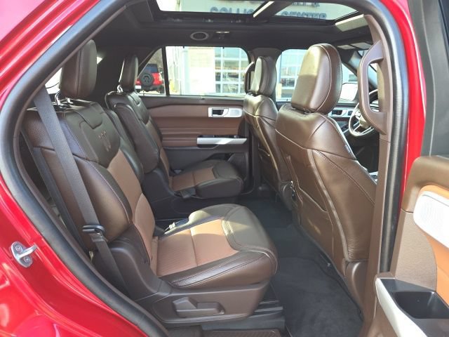 Certified 2024 Ford Explorer King Ranch w/ Technology Package AWD/4WD image 52