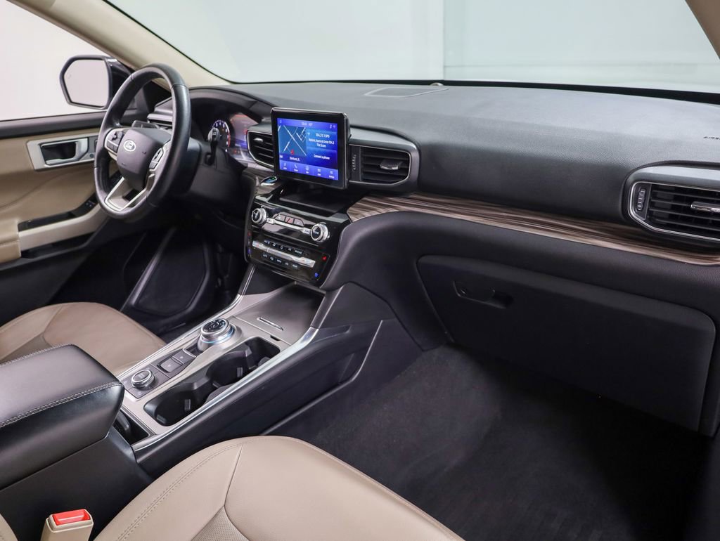 Certified 2021 Ford Explorer Limited w/ Equipment Group 301A image 34