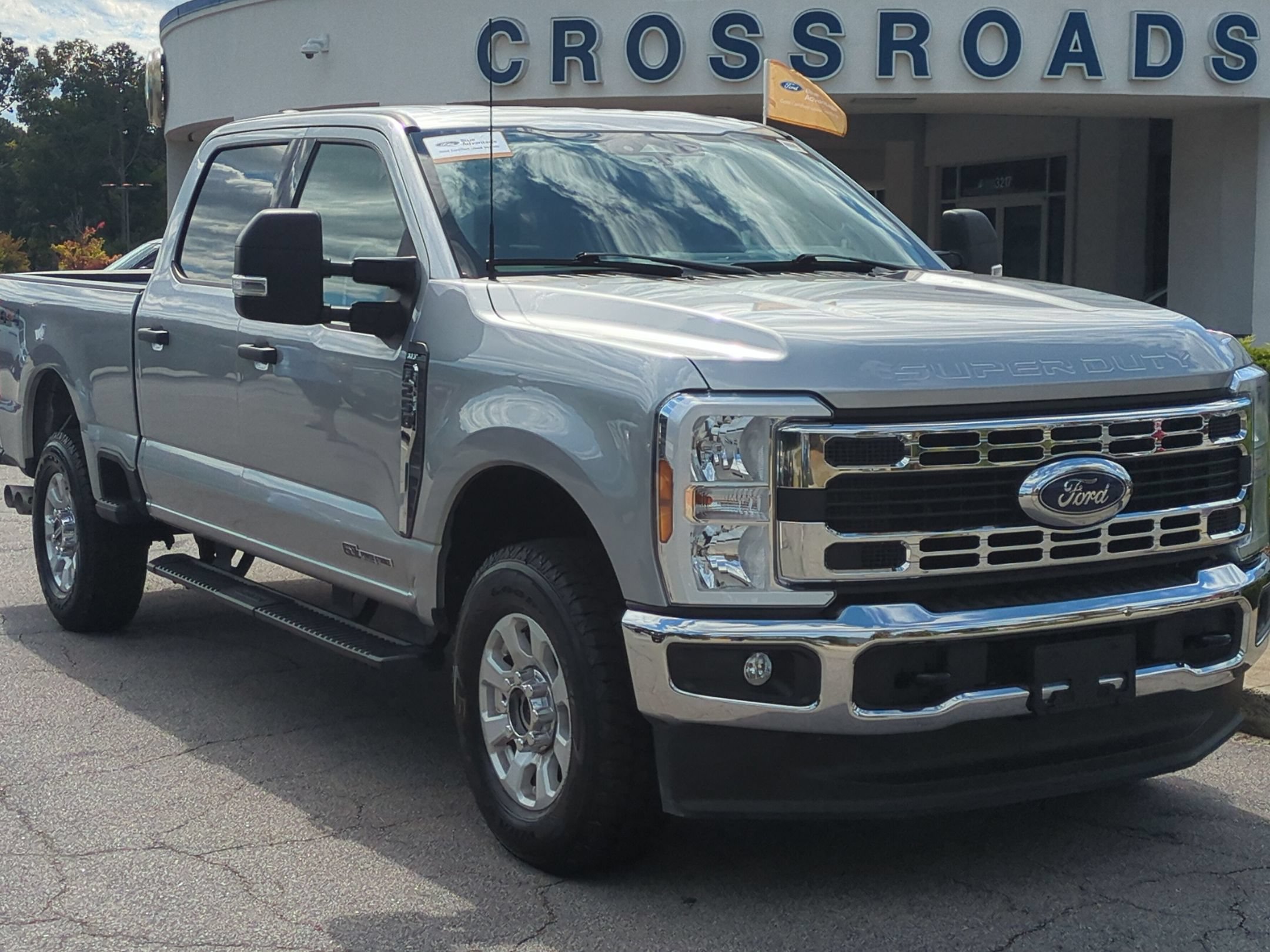 Certified 2024 Ford F250 XLT AWD/4WD image 1