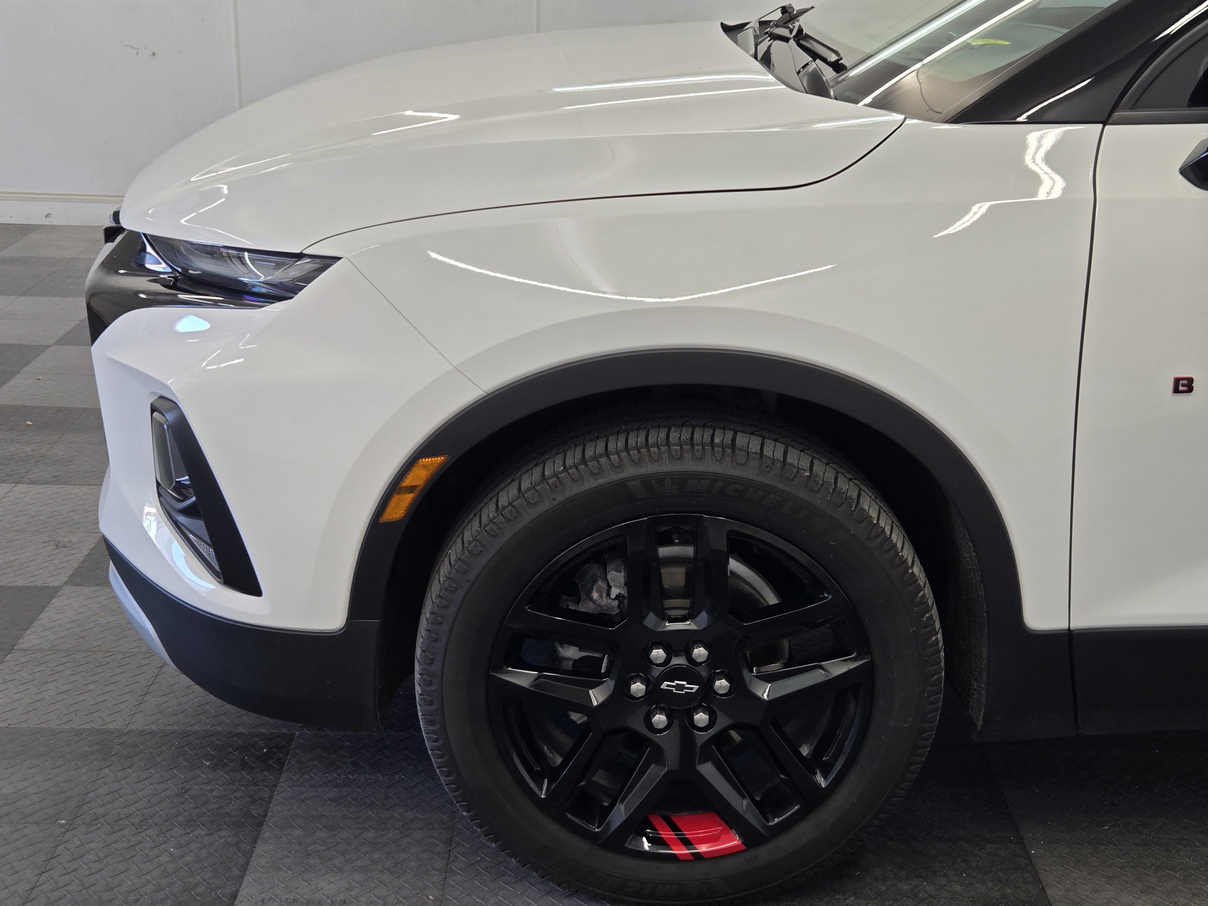 Used 2022 Chevrolet Blazer LT w/ Redline Edition FWD image 9