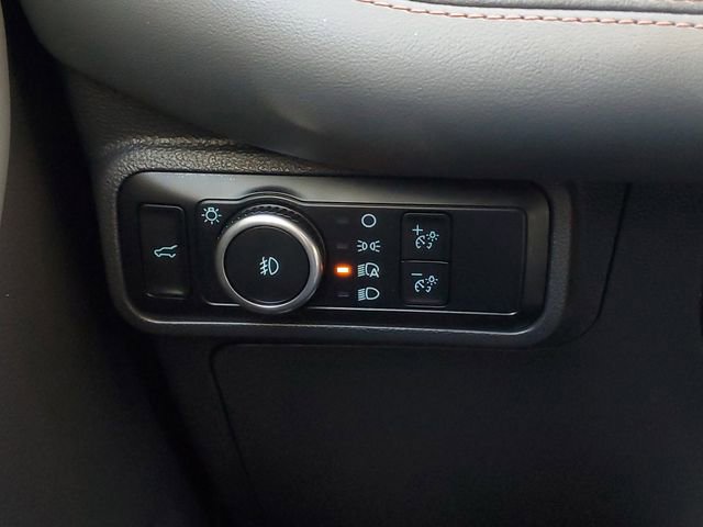 Certified 2025 Ford Explorer Active w/ Active Comfort Package image 13