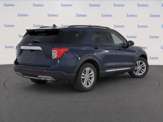 Certified 2024 Ford Explorer XLT w/ Equipment Group 202A RWD image 3