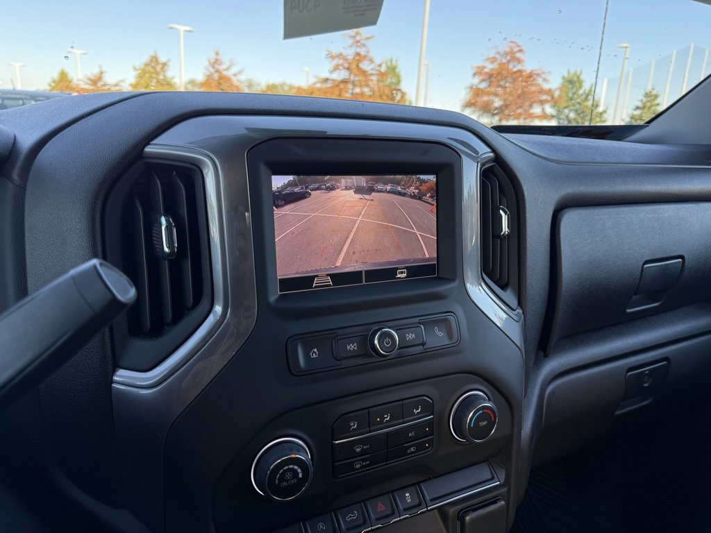 Used 2022 Chevrolet Silverado 1500 Custom image 17