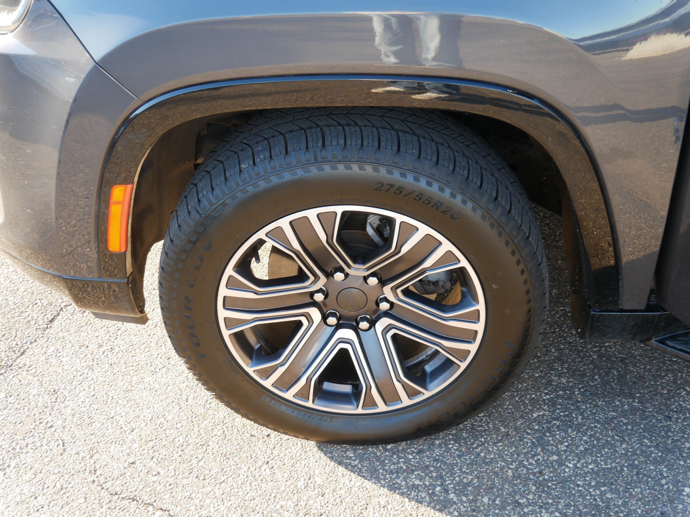 Used 2024 Jeep Wagoneer L Series II w/ Flexible Seating Group image 15