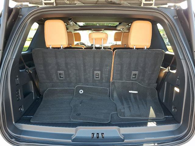 Certified 2022 Ford Expedition Platinum AWD/4WD image 28