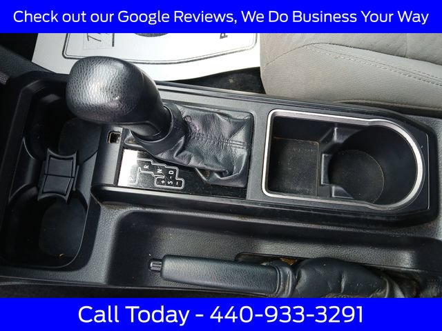 Used 2022 Toyota Tacoma SR AWD/4WD image 27