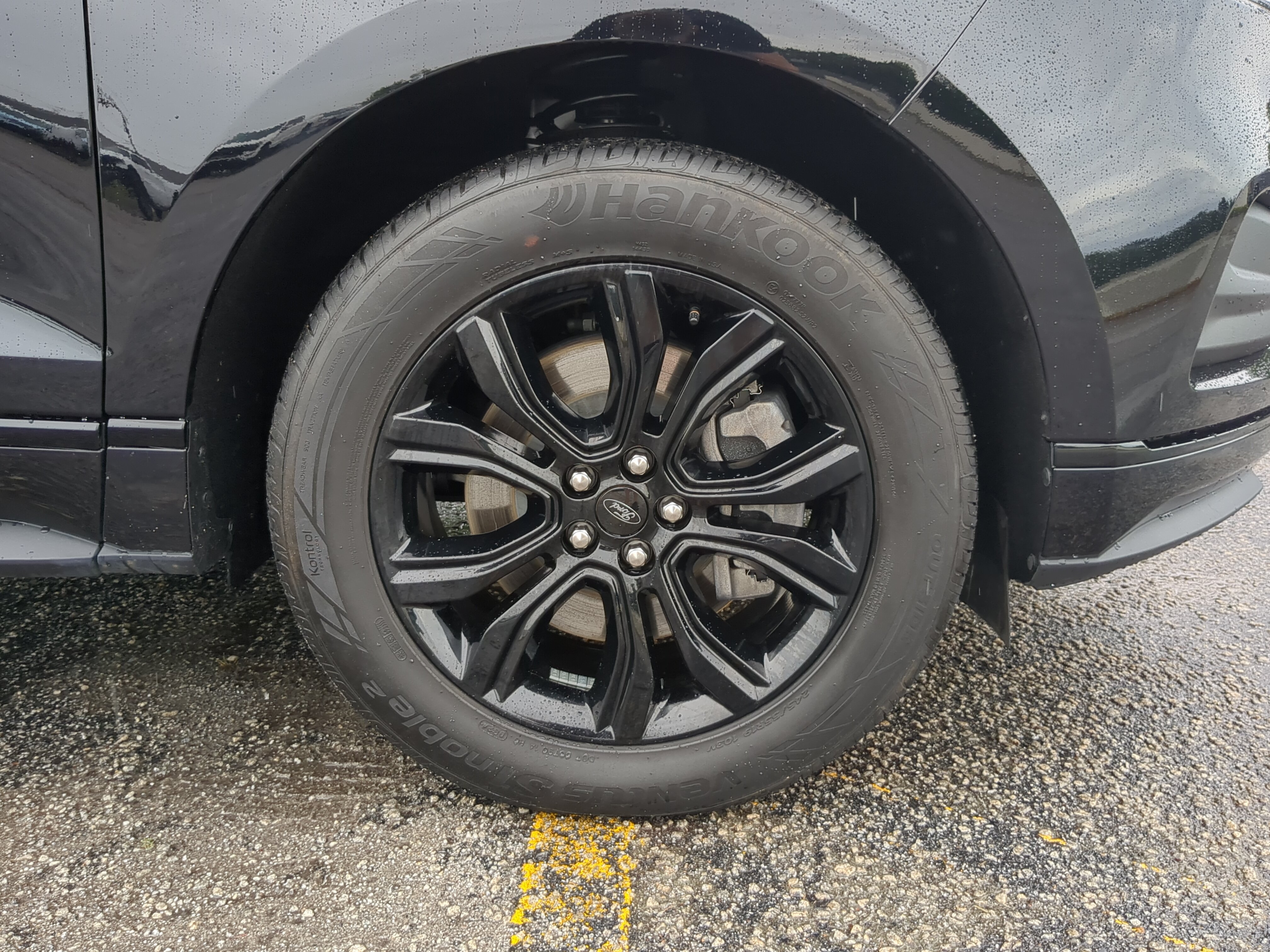 Certified 2024 Ford Edge SE w/ Black Appearance Package AWD/4WD image 9