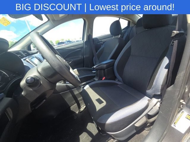Used 2024 Nissan Versa SV FWD image 20