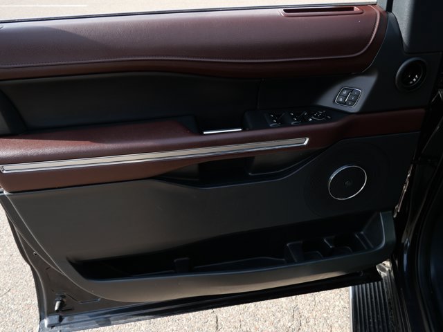 Certified 2022 Ford Expedition Limited AWD/4WD image 13
