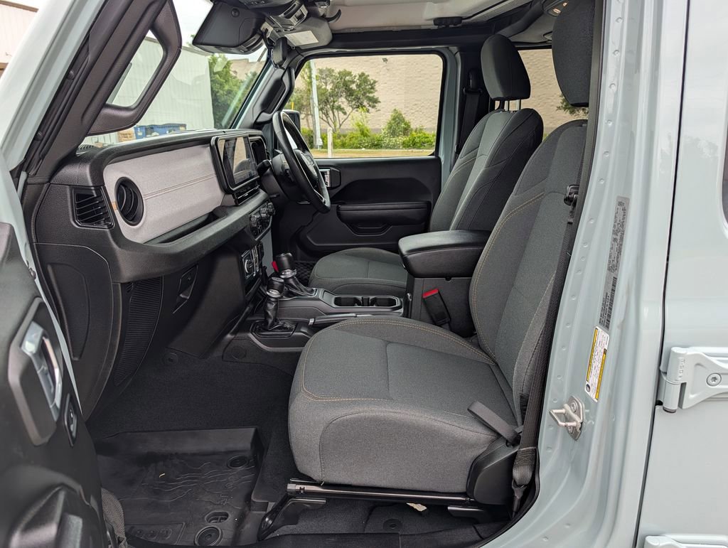 Used 2024 Jeep Wrangler Unlimited Sport w/ Convenience Group AWD/4WD image 22