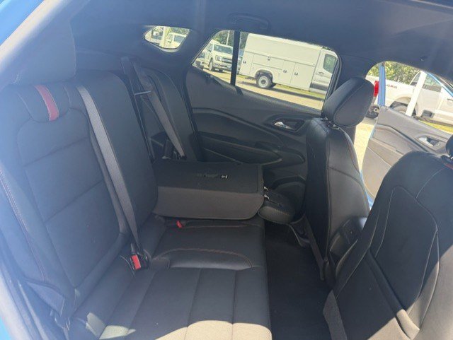 Used 2024 Chevrolet Trax RS w/ Driver Confidence Package FWD image 30