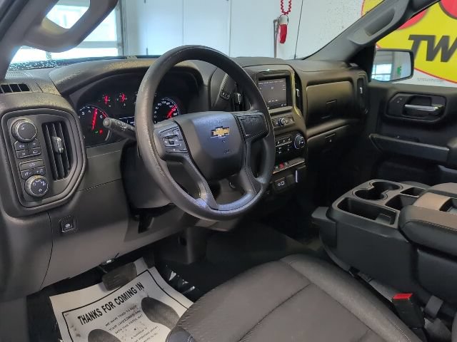 Certified 2024 Chevrolet Silverado 1500 Custom AWD/4WD image 8