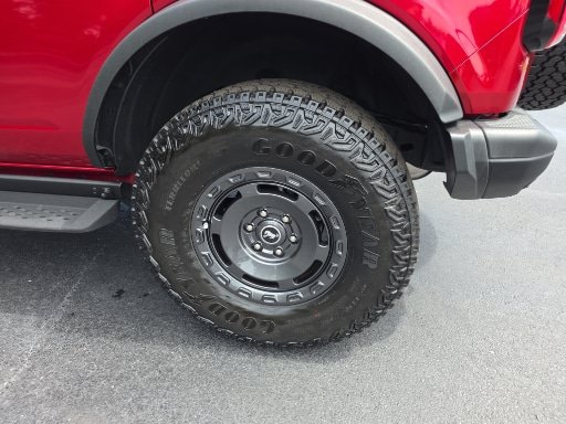 Certified 2025 Ford Bronco Badlands AWD/4WD image 21