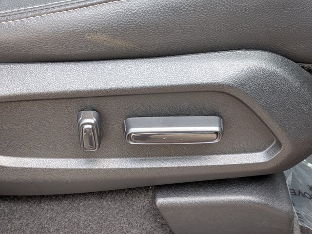 Used 2025 Honda Pilot Touring image 40