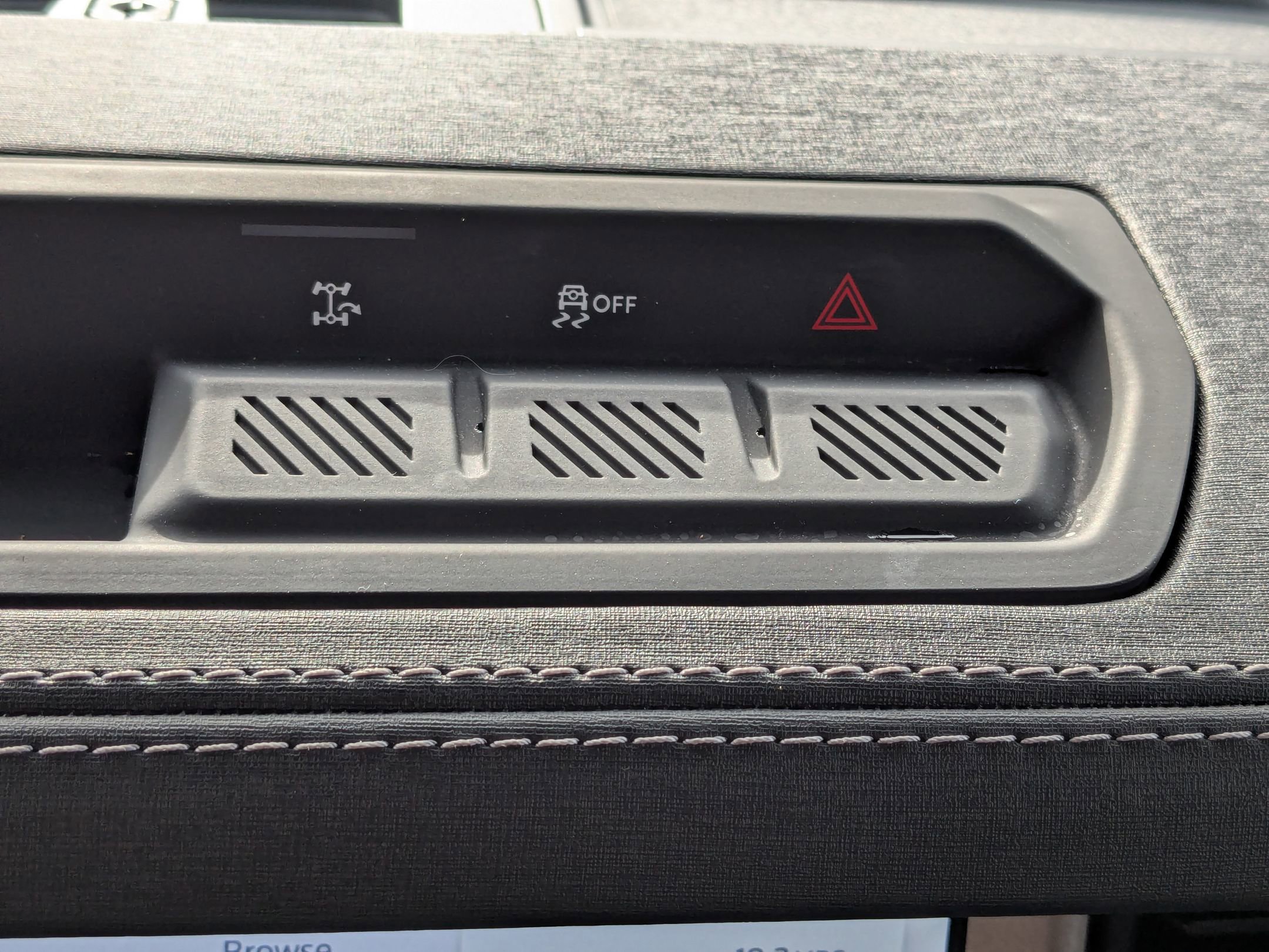 Certified 2025 Ford Bronco Outer Banks AWD/4WD image 24
