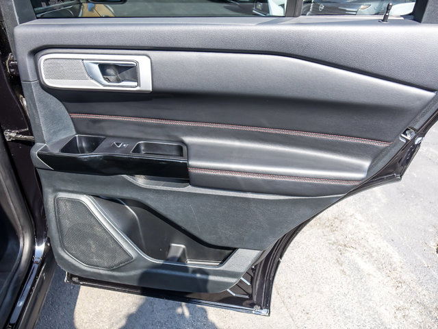 Certified 2023 Ford Explorer ST-Line w/ Class IV Trailer Tow Package image 27