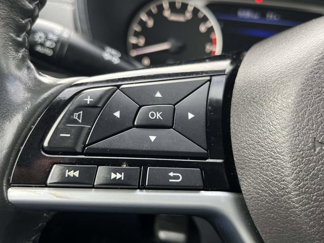 Used 2022 Nissan Altima 2.5 SV w/ SV Premium Package image 18