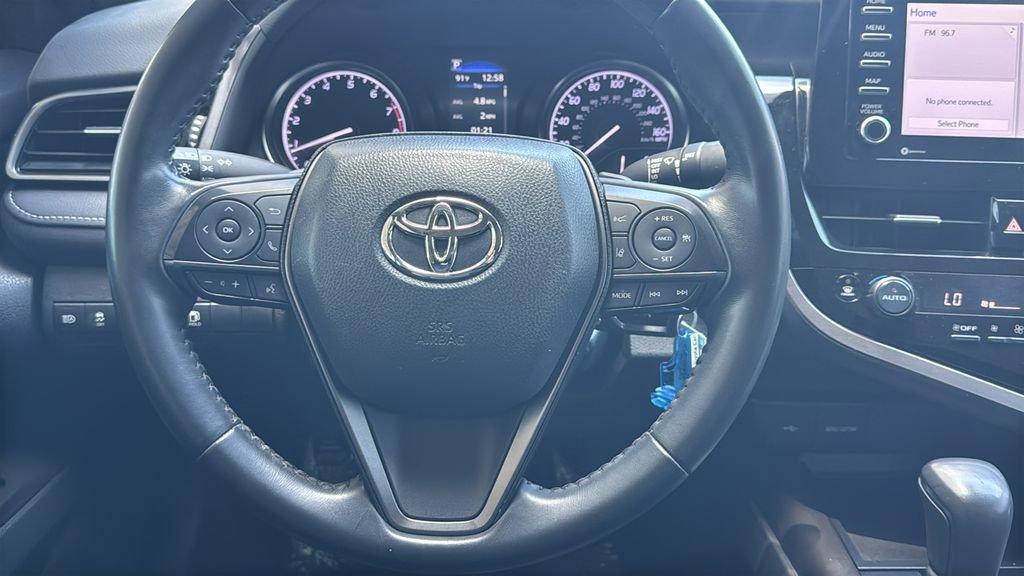 Used 2023 Toyota Camry SE FWD image 10