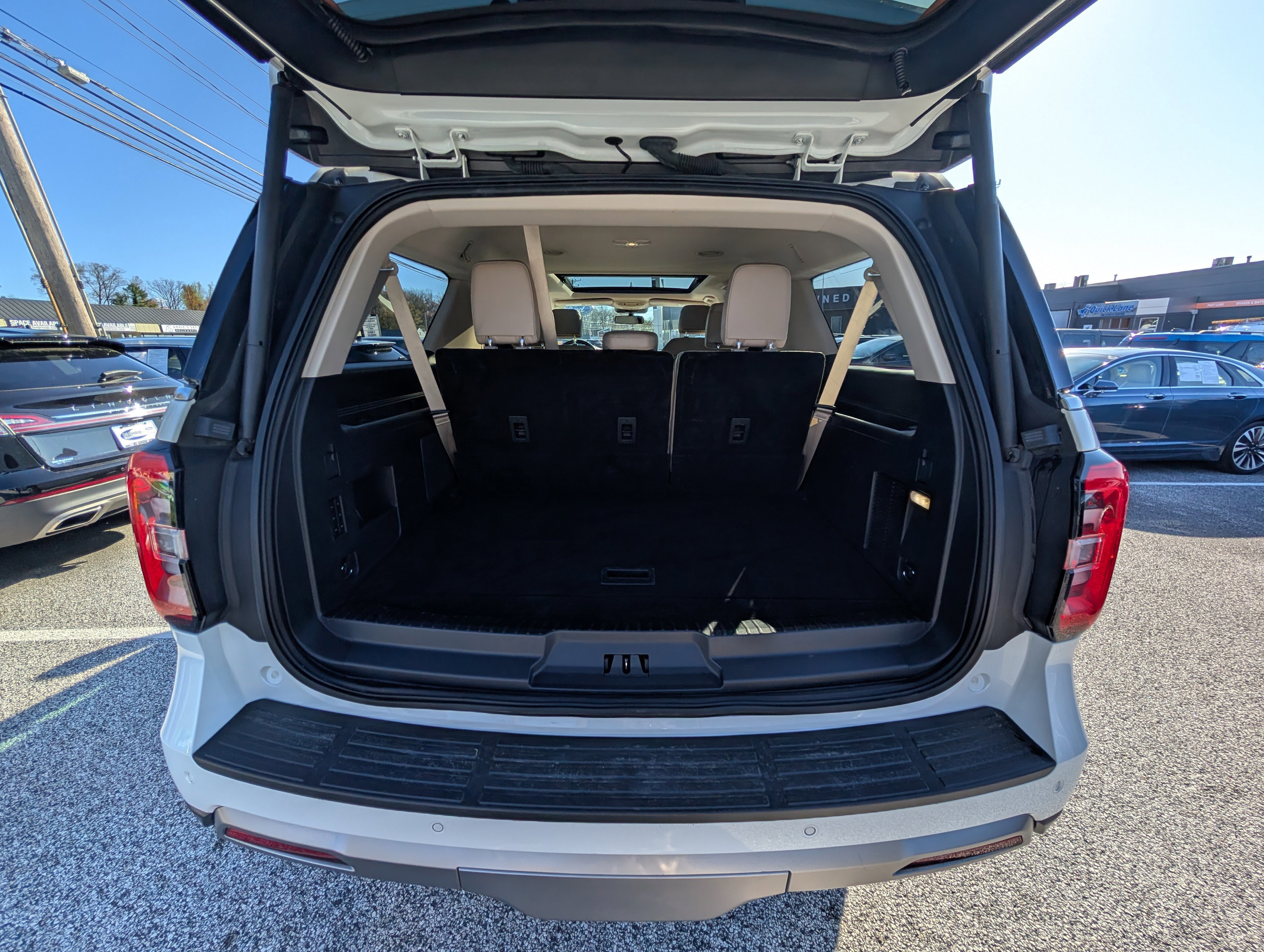 Certified 2022 Ford Expedition Max Limited image 15