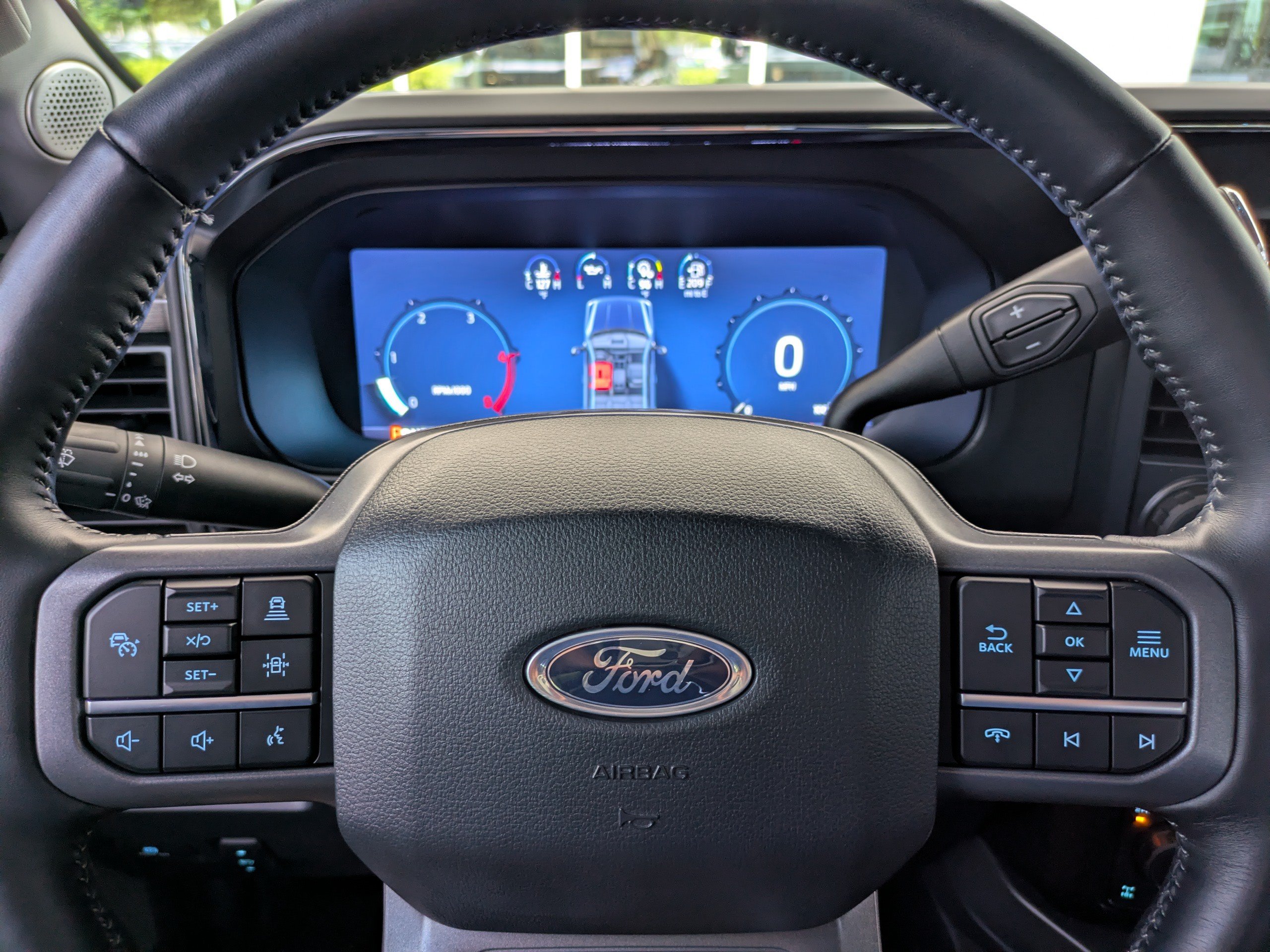 Certified 2024 Ford F250 Lariat w/ Lariat Ultimate Package AWD/4WD image 29