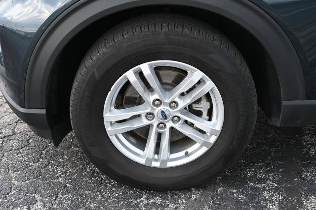 Certified 2023 Ford Explorer XLT w/ Equipment Group 202A AWD/4WD image 16