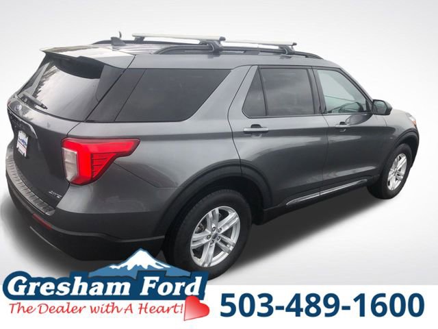 Certified 2024 Ford Explorer XLT w/ Equipment Group 202A AWD/4WD image 11