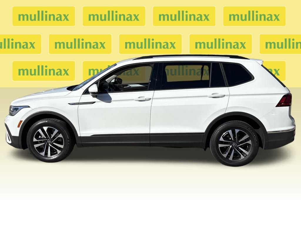 Used 2024 Volkswagen Tiguan S image 5