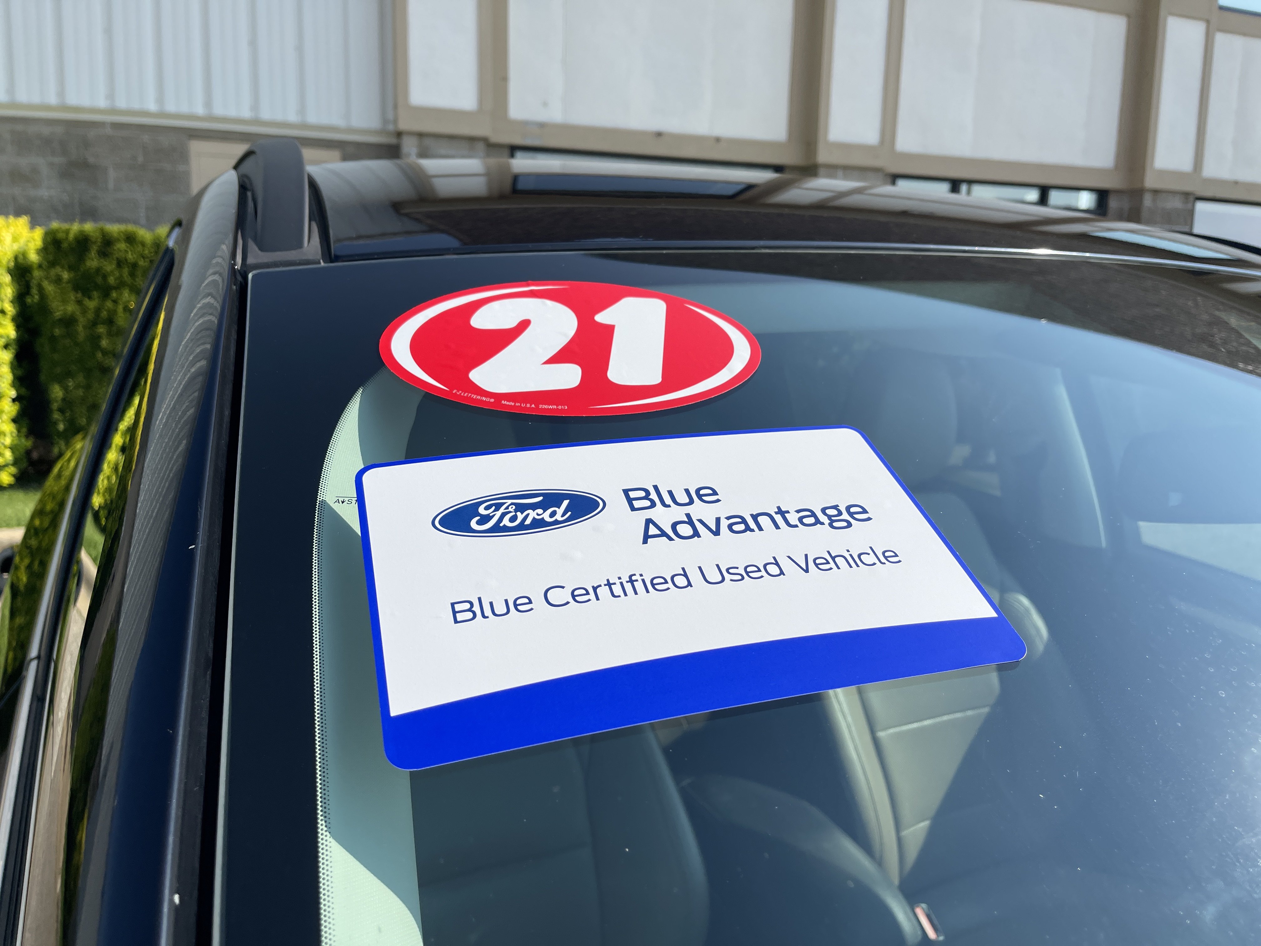 Certified 2021 Ford Escape Titanium AWD/4WD image 29