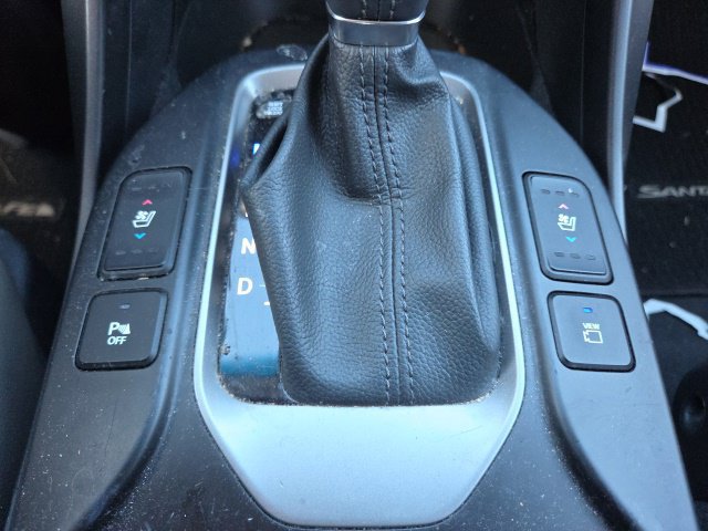 Used 2018 Hyundai Santa Fe Sport w/ 2.4L Tech Package 04 FWD image 32
