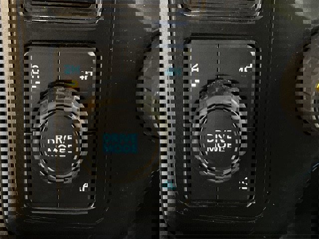 Certified 2024 Ford F350 XLT image 13