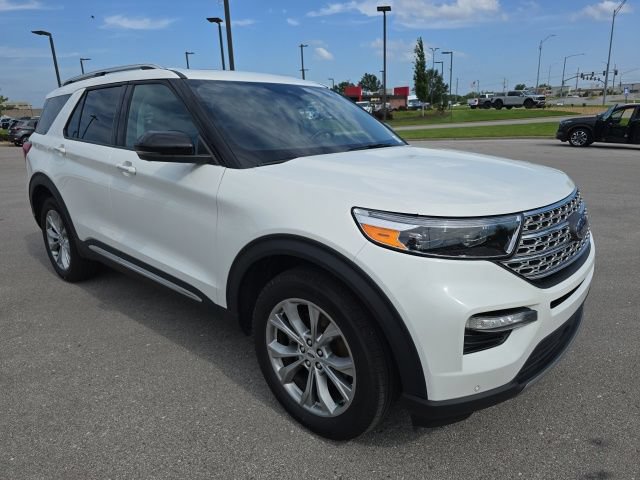 Certified 2023 Ford Explorer Limited w/ Limited Technology Package AWD/4WD image 7