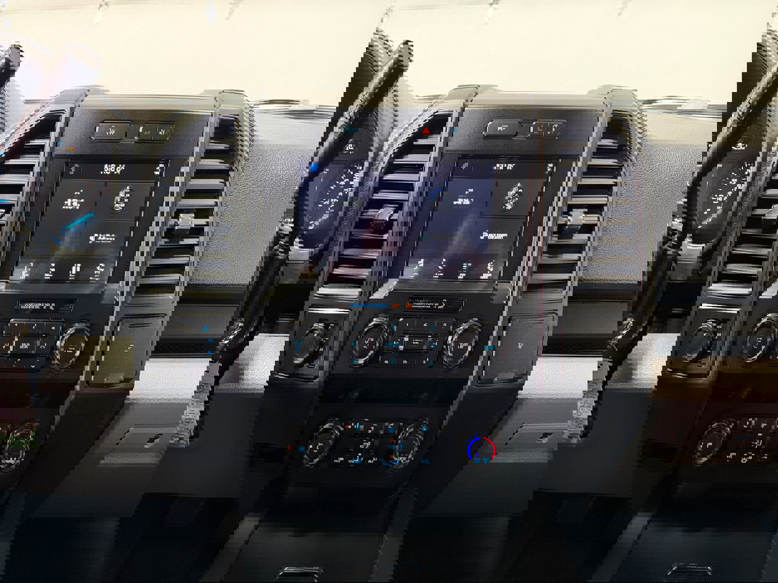 Certified 2019 Ford F150 XL w/ Equipment Group 101A Mid image 21