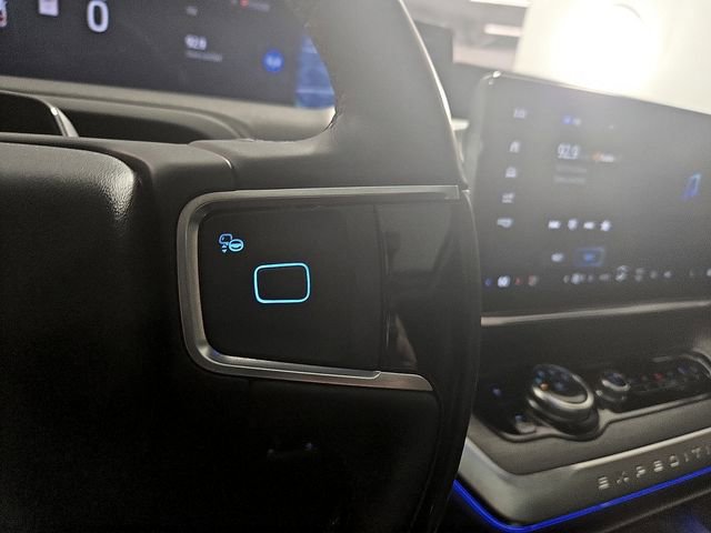 Certified 2025 Ford Expedition Platinum w/ Driver's Package image 24