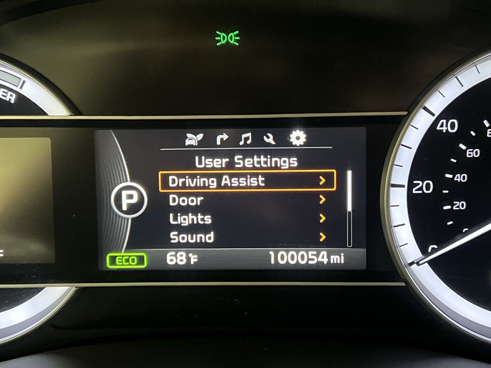 Used 2017 Kia Niro Touring FWD image 17