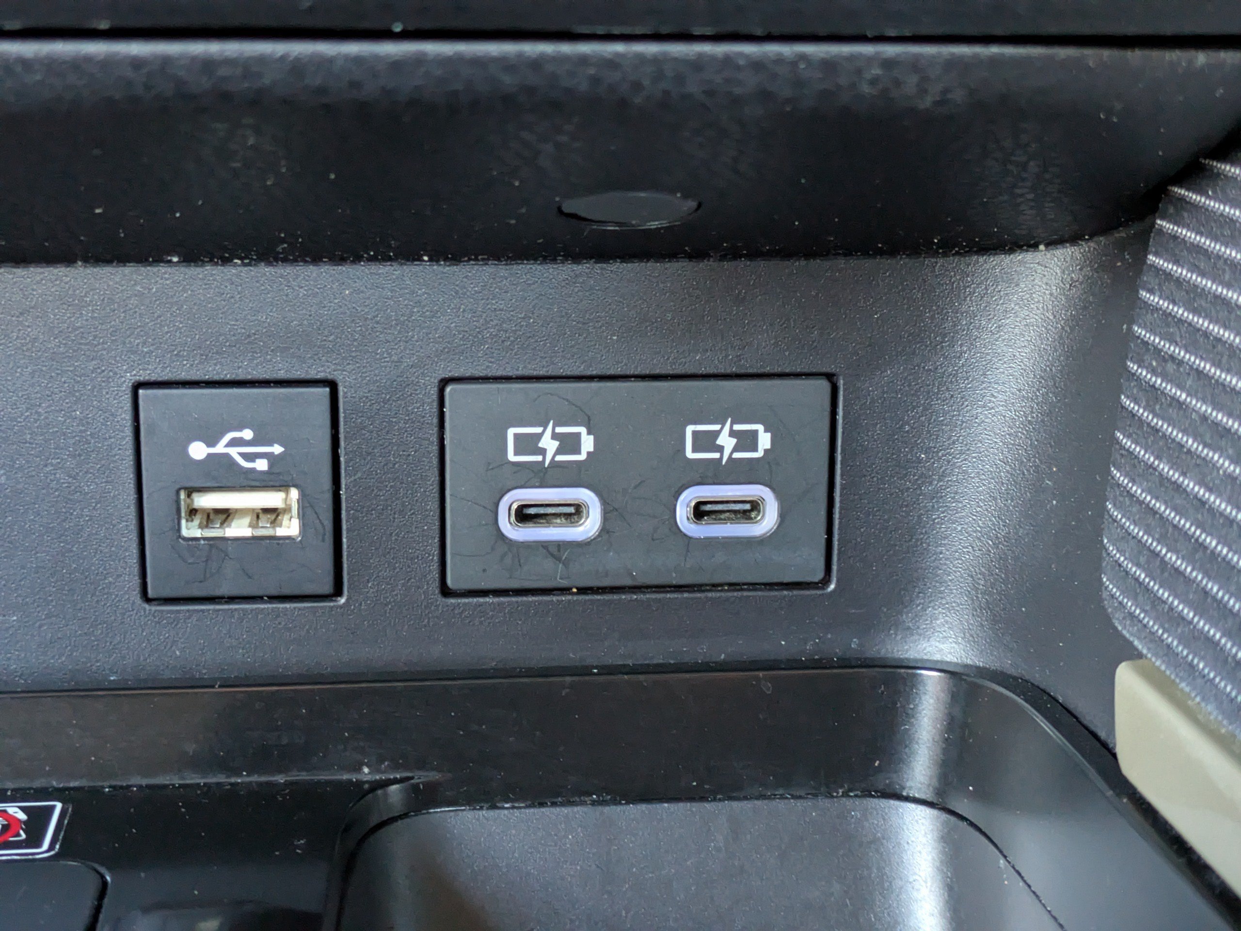 Used 2025 Toyota Camry SE FWD image 22